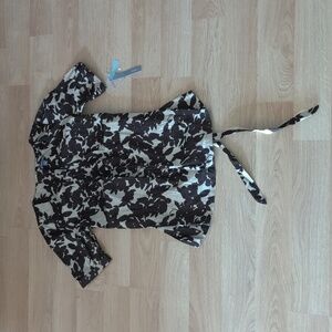 Apt. 9 Floral Blouse Top Women's Size M NWT